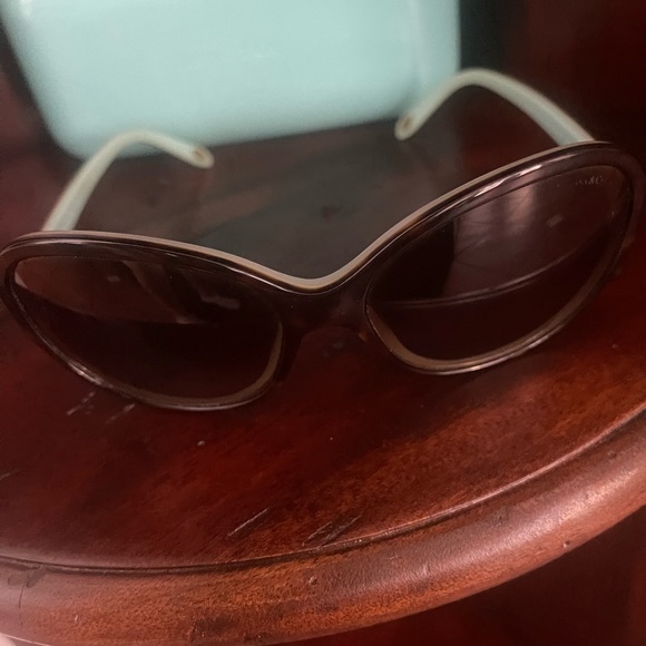 Tiffany & Co. Havana Brown Sunglasses - Picture 5 of 8